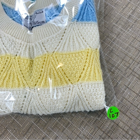Vintage Lightweight Geometric Knit Striped Yellow Blue Shirt Sleeve Sweater Sz M - Picture 8 of 8